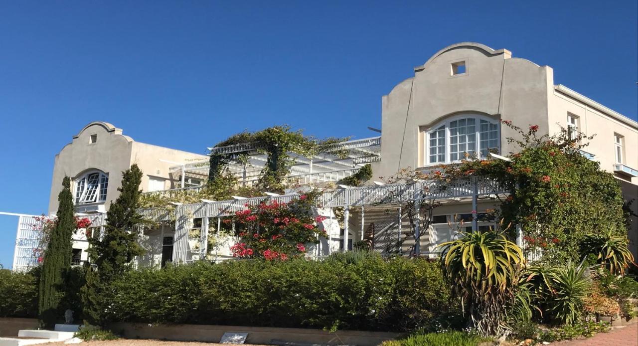 Charlotte House Stilbaai Exterior foto
